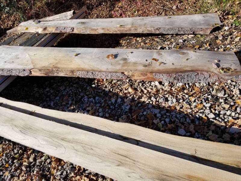 lot 171 image: Pine Live Edge Slab