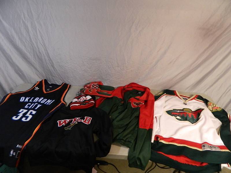 lot 52 image: MN Wild Apparel and More