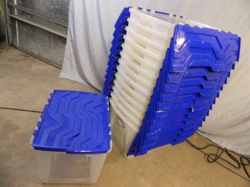 lot 103 image: Stack of Totes