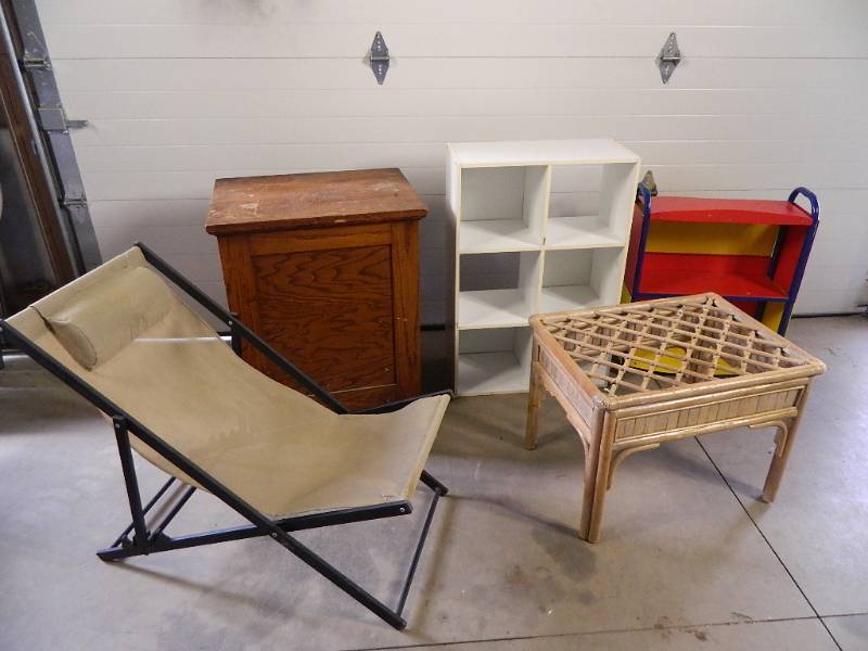 lot 13 image: Take What You Want Furniture