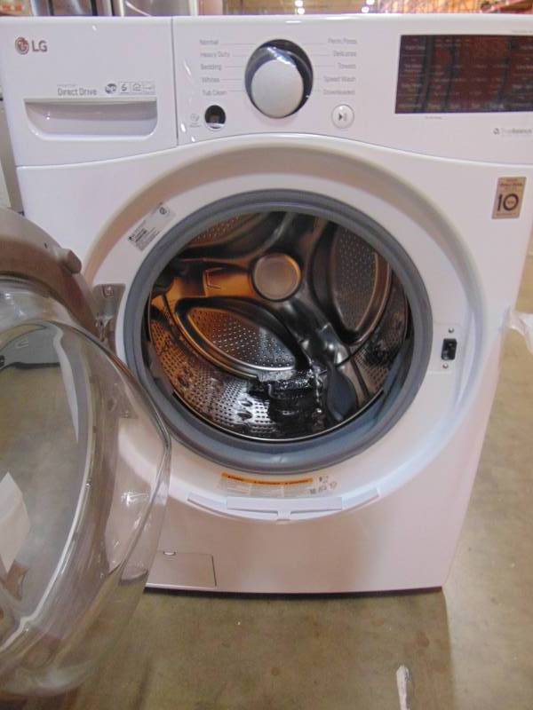 lot 37 image: LG 4.5-cu ft High Efficiency Stackable Front-Load Washer (White) ENERGY STAR WM3500CW