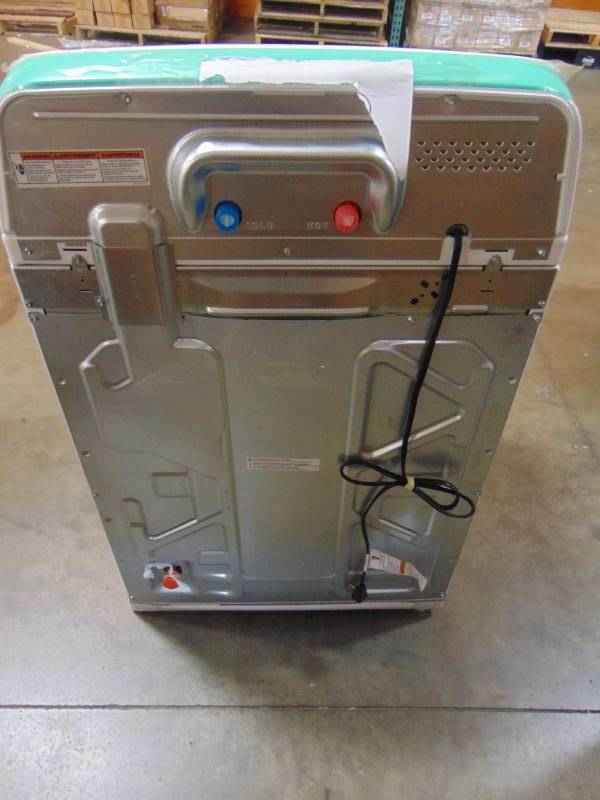 Roper 3.5cu ft HighEfficiency TopLoad Washer with Agitator (White