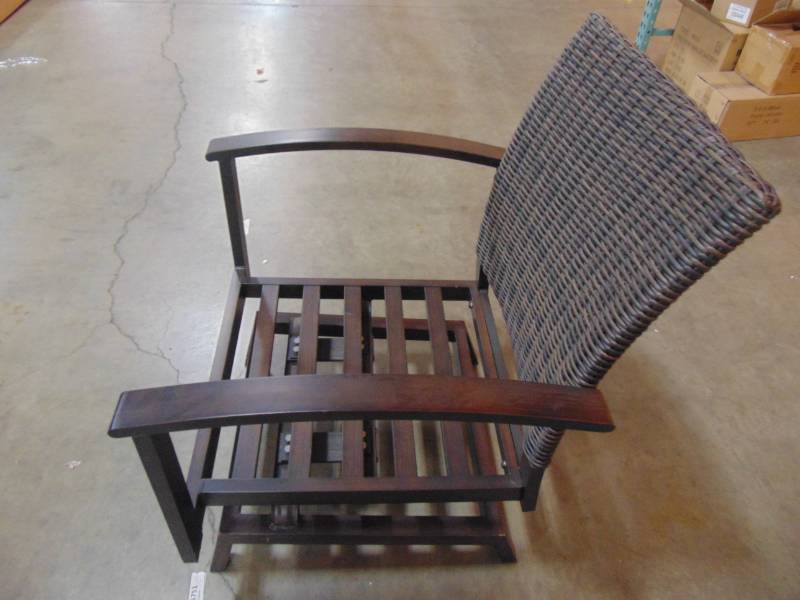 lot 61 image: Outdoor Patio Char