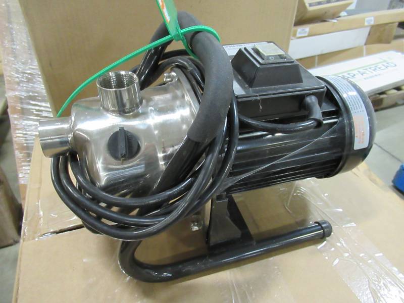 lot 255 image: Utilitech Stainless Steel Booster Pump 148008 - Nice working condition.