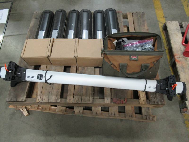 lot 257 image: WHISPBAR S17W Through Bar Rack System With 6 WB400 J Cradle Kayak Carriers 8054002. - Used