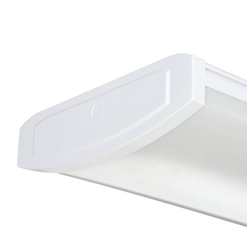 lot 177 image: Commercial Electric 4 ft. White LED High Output Wrap 58 Watt, 5200 Lumens, 4000K Bright White 54677141