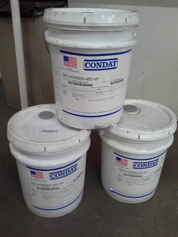 lot 107 image: 3 Buckets of Condat Mecagreen 450 HP 5-Gallon