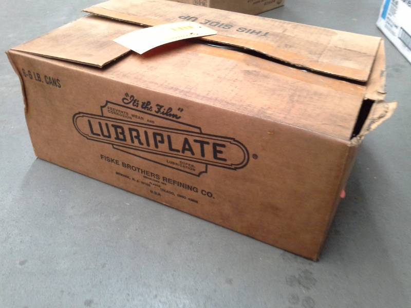 lot 113 image: 1 Case of Lubriplate DS-ES Lubricant 6-lbs. Cans