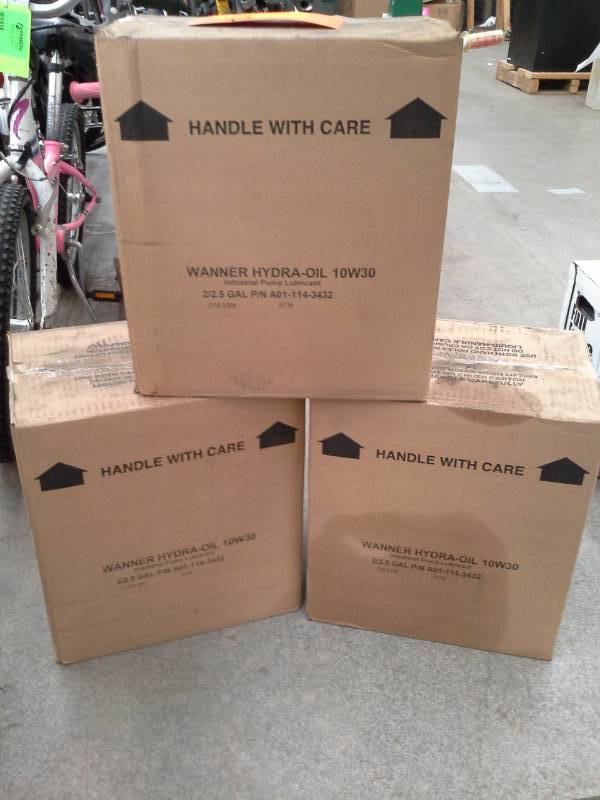 lot 121 image: 3 Cases of Wanner Hydra-Oil Industrial Pump Lubricant 10W30 2.5-Gallon Bottles