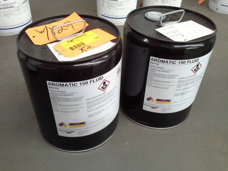 lot 129 image: 2 Buckets of Brenntag Aromatic 150 Fluid 37-lbs.