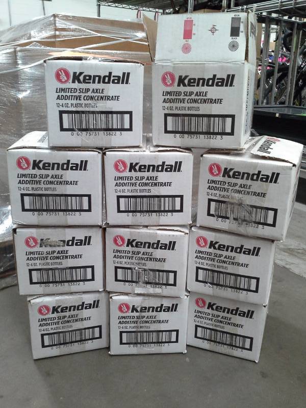 lot 141 image: 11 Cases of Kendall Limited Slip Axle Additive Concentrate 4-oz. Bottles