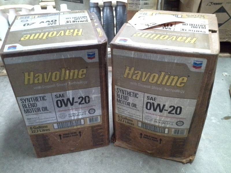 lot 189 image: 2 Cases of Havoline Synthetic Blend Motor Oil 0W-20 6-Gallon