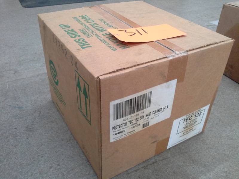 lot 311 image: 1 Case of Technicians Choice TEC 132 Soy Power Heavy Duty Hand Cleaner With Pumice 4-liter Bottles