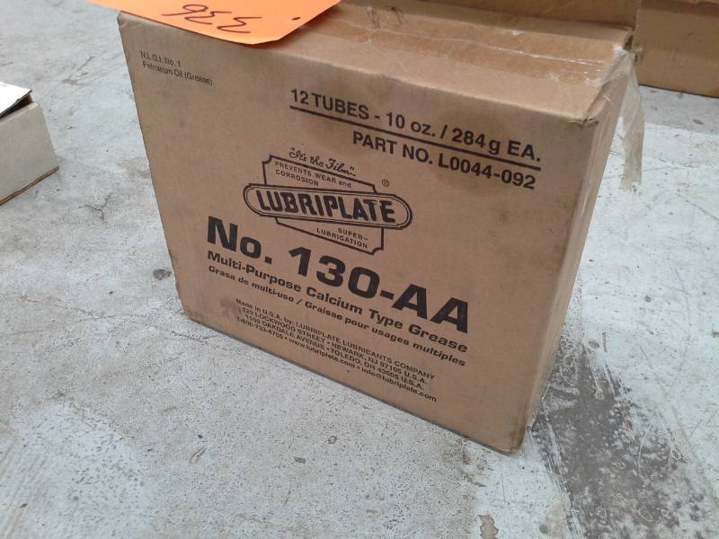 lot 336 image: 1 Case of Lubriplate No. 130-AA Multi-Purpose Calcium Type Grease 10-oz. Tubes