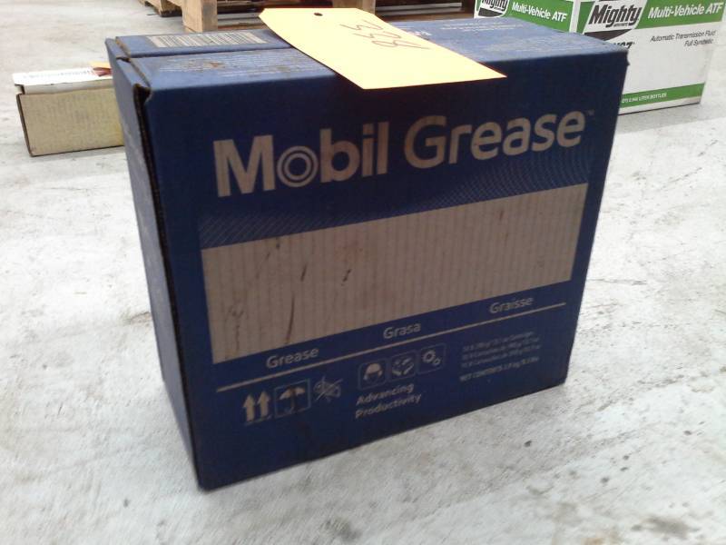 lot 338 image: 1 Case of Mobil FM 101 Grease 13.7-oz. Cartridges