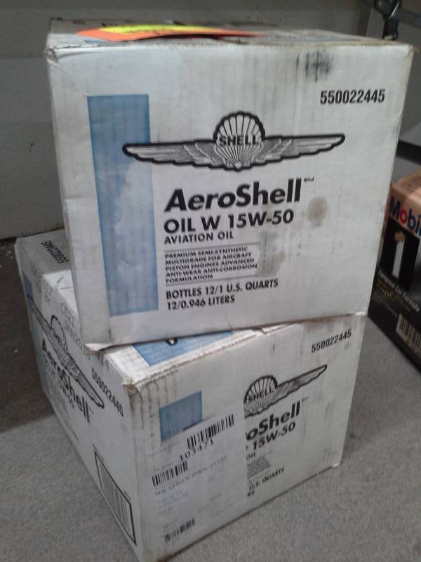 lot 289 image: 2 Cases of AeroShell Oil W 15W-50 Premium Semi Synthetic Aviation Oil