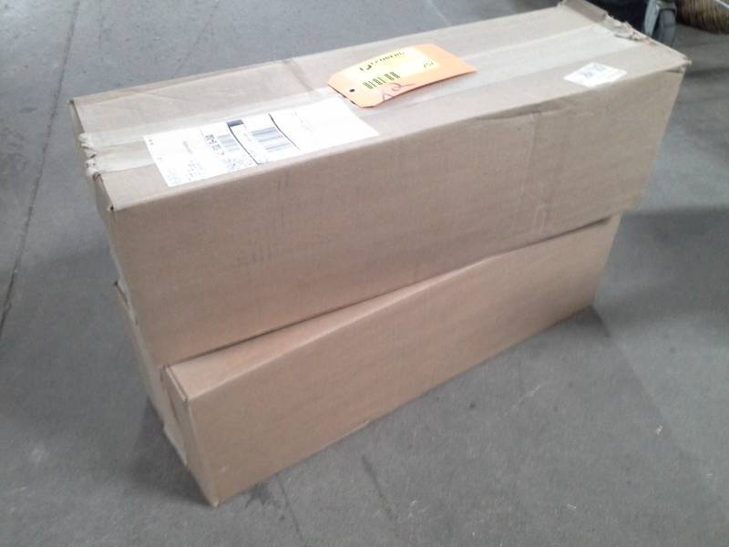 lot 257 image: 2 Cases of 24 Moss Squeegee Double with Socket