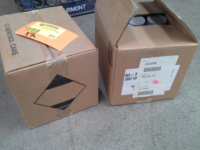 lot 271 image: 1 Cases of Hi-Tech Industries Gray Vinyl, Plastic and Carpet Dye
