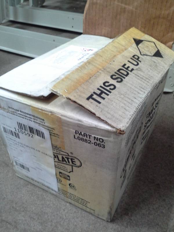lot 276 image: One case of Lubriplate Food Machinery Lubricant FMO 350AW Spray