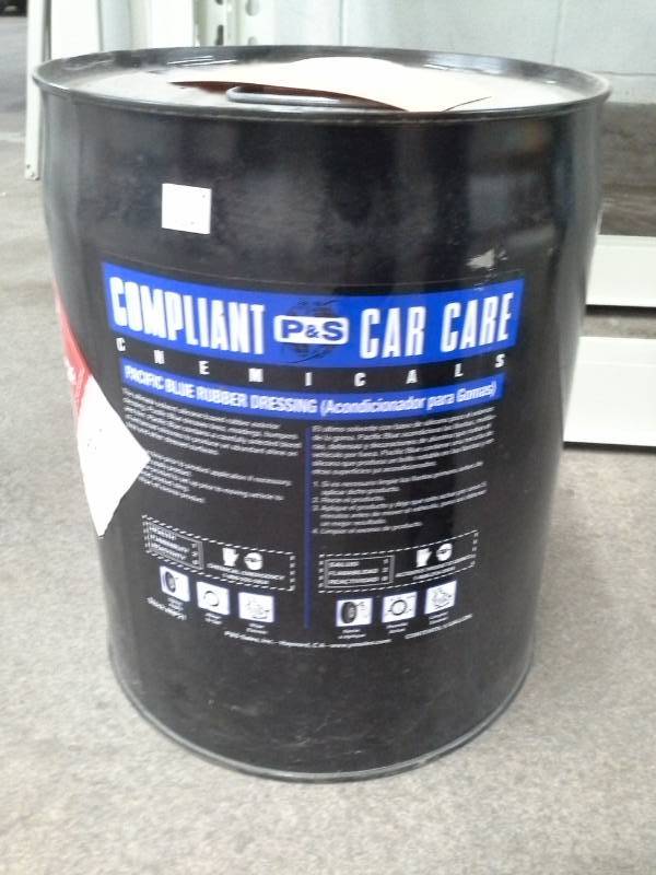 lot 277 image: One Pail of Pacific Blue Rubber Dressing