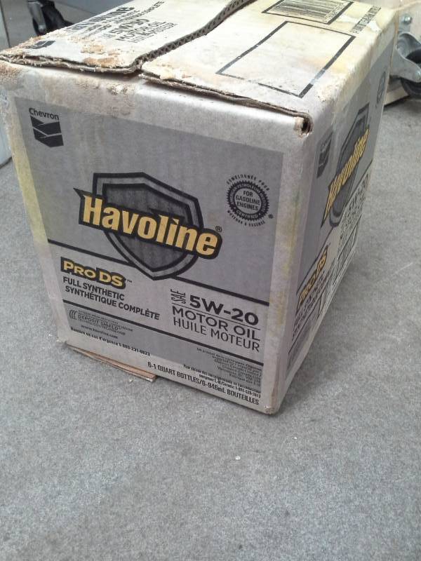 lot 300 image: One Case of Halvoline SAE 5W-20 Full Synthetic Motor Oil