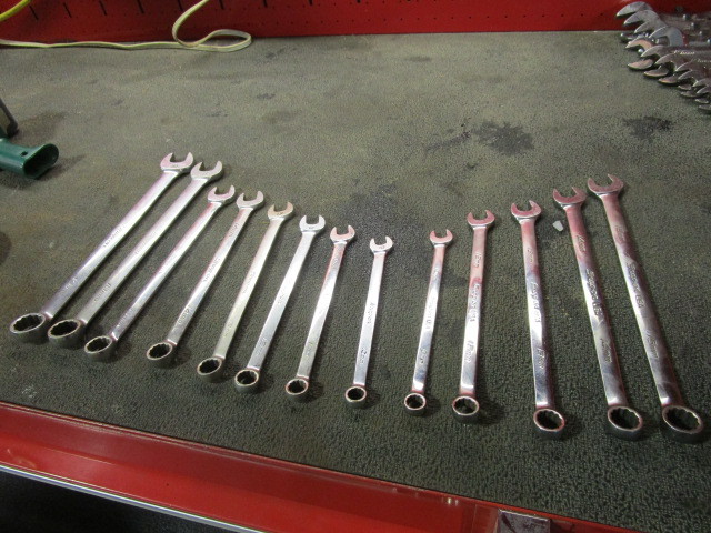 lot 287 image: SNAP ON TOOLS METRIC WRENCH SETS