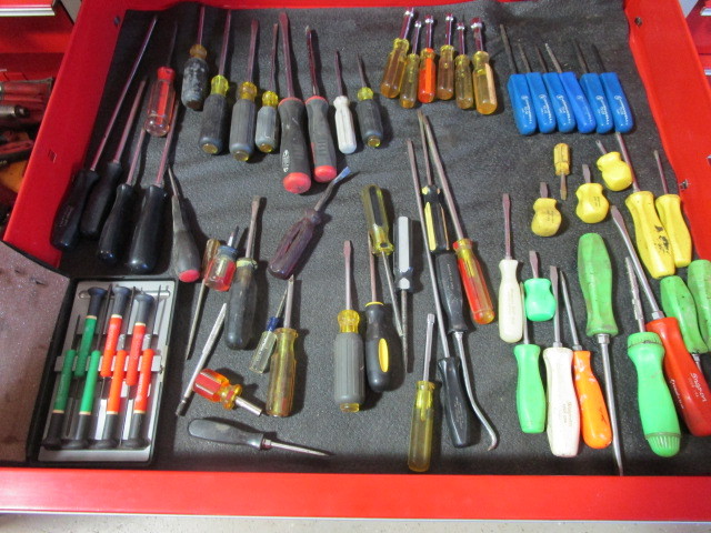 lot 307 image: SNAP ON, MATCO, CORNWELL  DRIVERS OF ALL TYPES