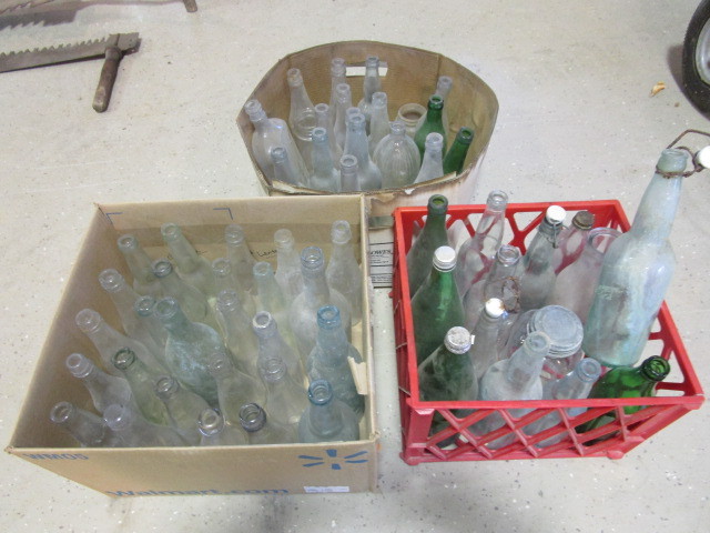 lot 355 image: VINTAGE BOTTLES