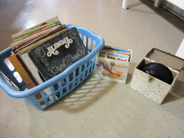 lot 374 image: RECORDS 45S, DISNEY, 33-13 LPS  INCLUDING THE ONE AND ONLY ELVIS