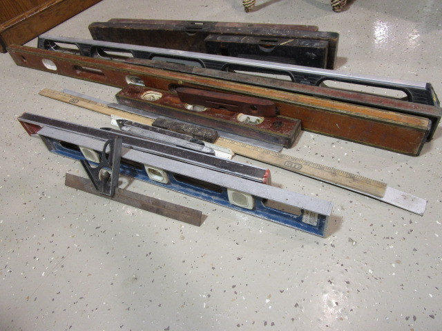 lot 402 image: ANTIQUE AND MODERN LEVELS