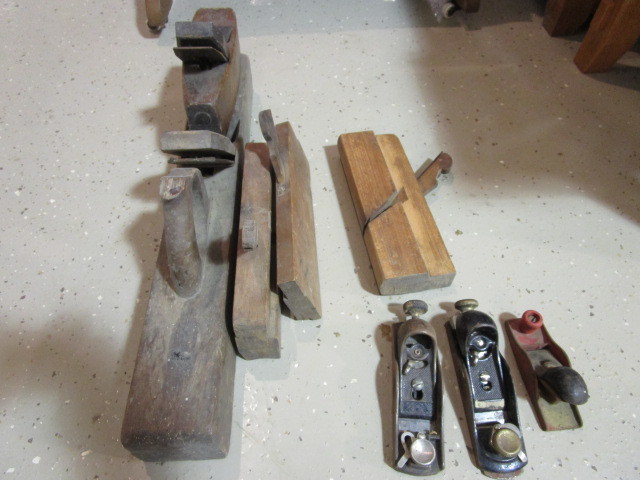 lot 403 image: ANTIQUE PLANES