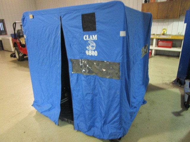 lot 203 image: CLAM 6 HOLE FISH HOUSE