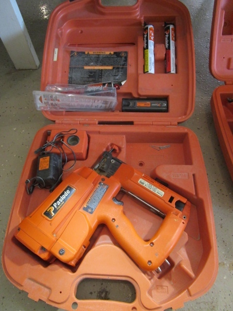 lot 246 image: PASLODE CORDLESS FINISH NAILER