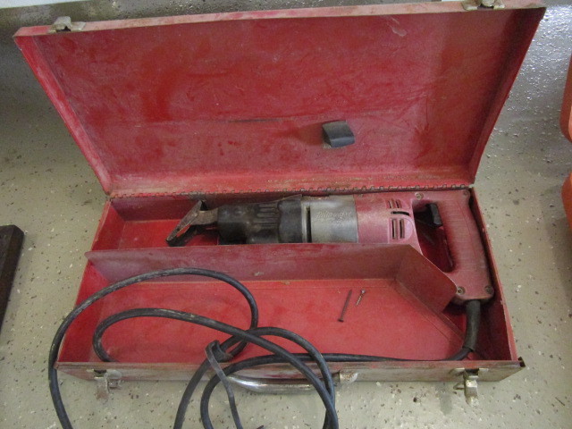 lot 247 image: MILWAUKEE ELECTRIC SAWZALL