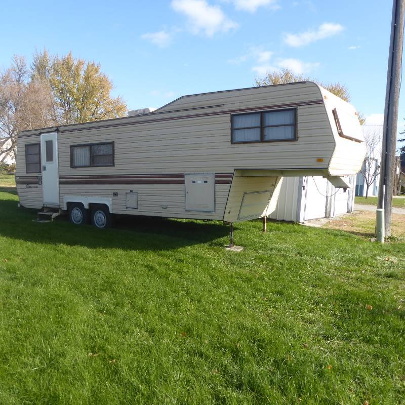 1986 30 Rawhide 5th Wheel Camper