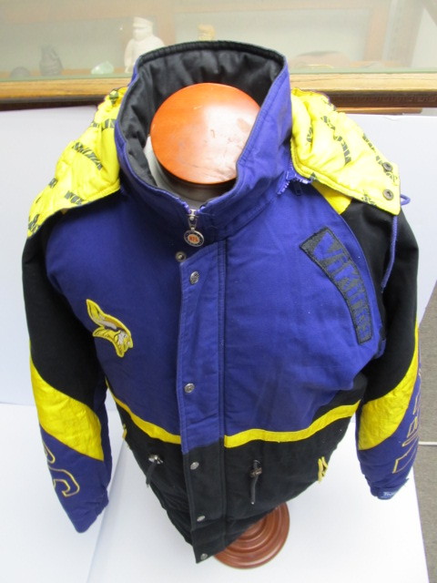 lot 63 image: MINNESOTA VIKINGS Triple F.A.T. Goose Winter Jacket - Size XL