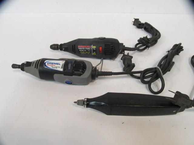 lot 219 image: Working DREMEL Tools etc