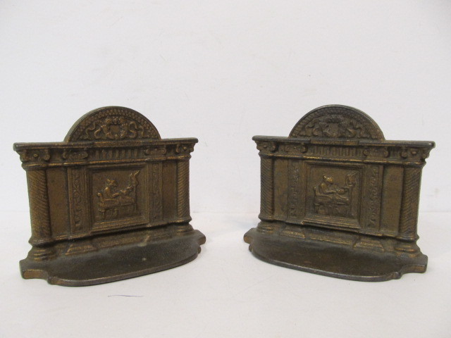 lot 157 image: Pair of Antique Gilt Cast Metal Bookends