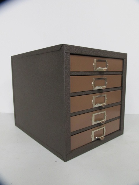 lot 144 image: MINT Vintage KENNEDY Metal Machinists Hardware 5-Drawer Tool Cabinet