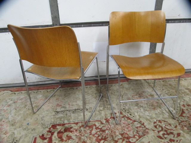lot 3 image: Original Pair of Mid Century DAVID ROWLAND 404 Bentwood Chairs