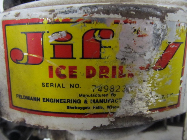 lot 254 image: Working JIFFY Ice Fishing Drill Auger
