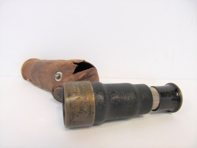 lot 165 image: Antique Wollensak POCKESCOPE Spy Glass