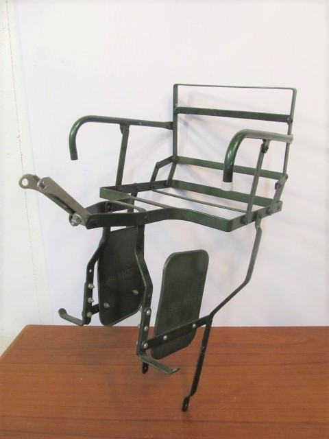 lot 183 image: Vintage SCHWINN Bicycle Childs Seat Attachment