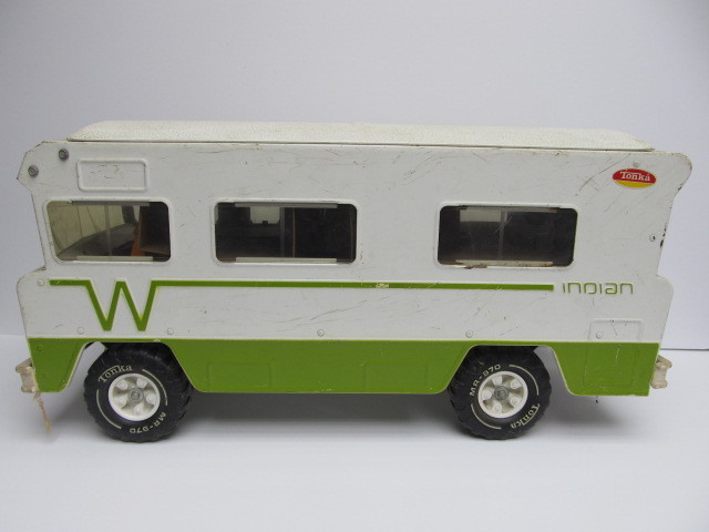 lot 277 image: Large Vintage TONKA Winnebago Indian 