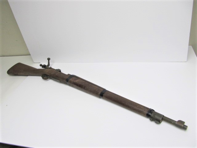lot 280 image: Vintage SMITH-CORONA Model 03-A3 Military PracticeDrill Squad Rifle