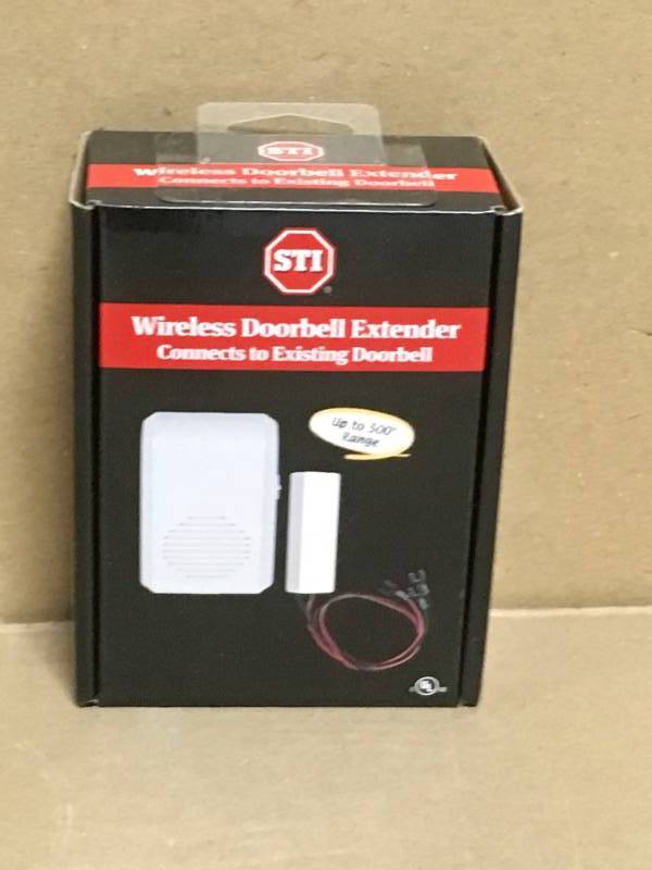 lot 33 image: Safety Technology Wireless Door Bell Extender with Receive not used
