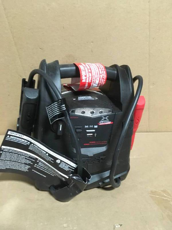 lot 65 image: Schumaker Battery Extender 12-Volt, 750 Amp Battery Jump Starter in good condition