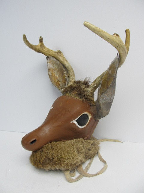 lot 26 image: Hand Made Ceremonial Deer Headpiece