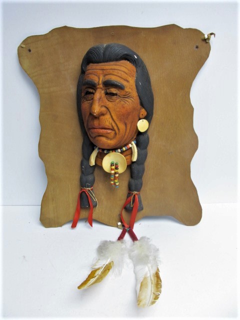 lot 32 image: Vintage 1960s Hand Made Native American ChalkwarePlaster Bust by Tom Domiani #5