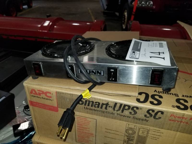 lot 14 image: Bunn Stainless Steel Commercial 2-Burner Coffee Machine